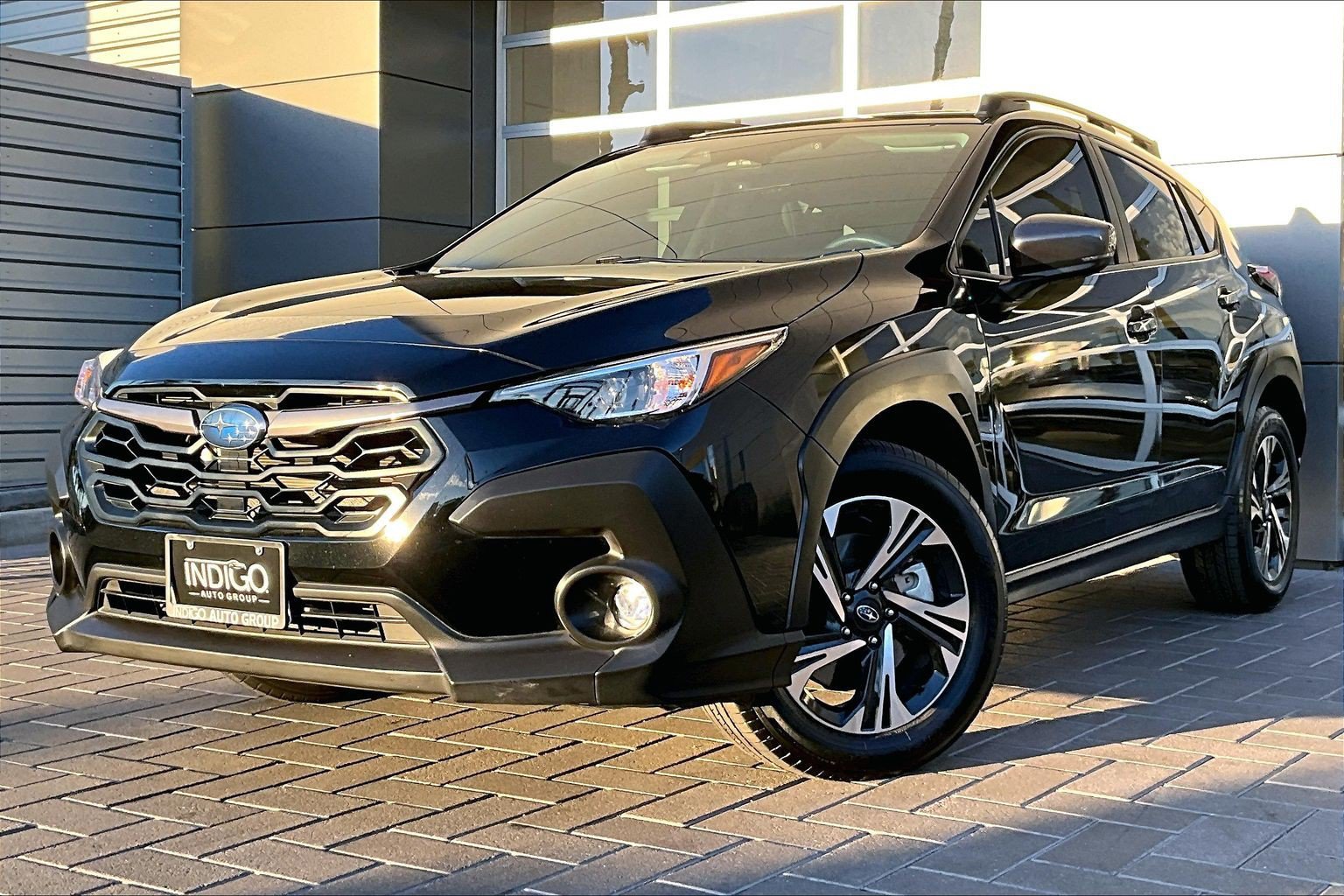 Used 2025 Subaru Crosstrek 2.5i Premium AWD/4WD image 1