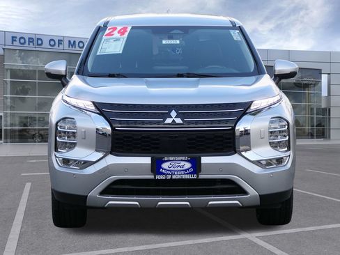 Used 2024 Mitsubishi Outlander SE AWD/4WD image 8