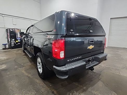 Used 2017 Chevrolet Silverado 1500 LTZ Z71 w/ LTZ Plus Package AWD/4WD image 6