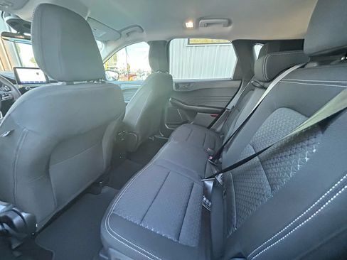 Used 2025 Ford Escape Active AWD/4WD image 25