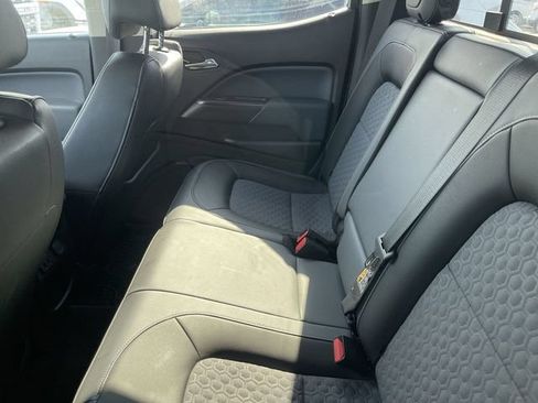 Used 2017 Chevrolet Colorado Z71 RWD image 11