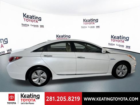 Used 2014 Hyundai Sonata Hybrid FWD image 4