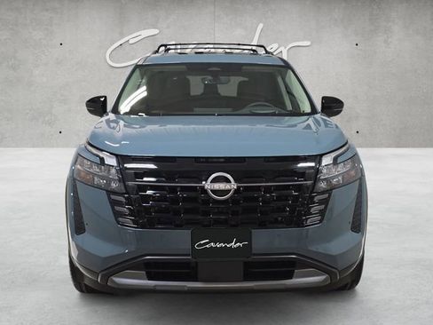 New 2026 Nissan Pathfinder Platinum image 18