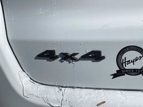 New 2026 Jeep Compass Latitude image 4