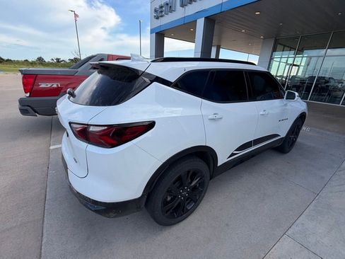 Used 2020 Chevrolet Blazer RS FWD image 2
