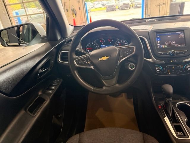 Used 2024 Chevrolet Equinox LT FWD image 19