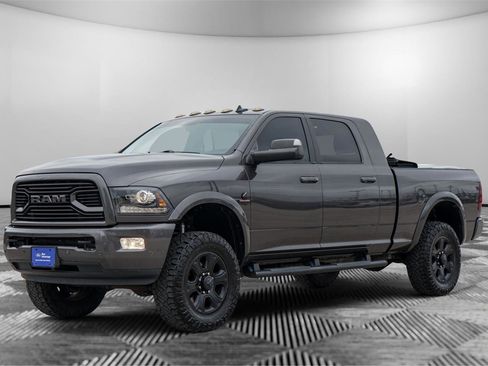 Used 2018 RAM 2500 Laramie w/ Sport Appearance Group AWD/4WD image 8