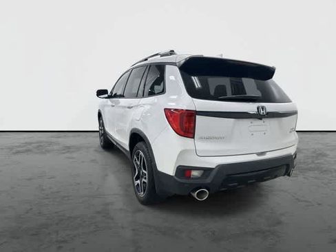Used 2023 Honda Passport Elite image 2