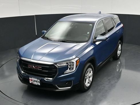 Used 2024 GMC Terrain SLE AWD/4WD image 51