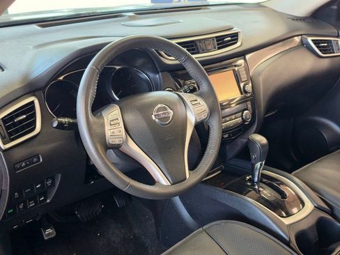 Used 2016 Nissan Rogue SL w/ SL Premium Package AWD/4WD image 12