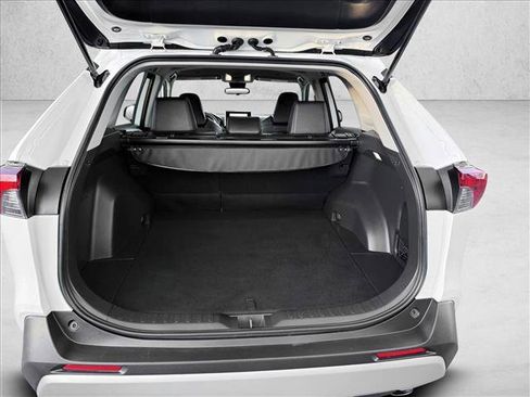 Used 2024 Toyota RAV4 Adventure image 8