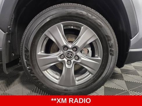 Used 2022 Toyota RAV4 LE AWD/4WD image 7