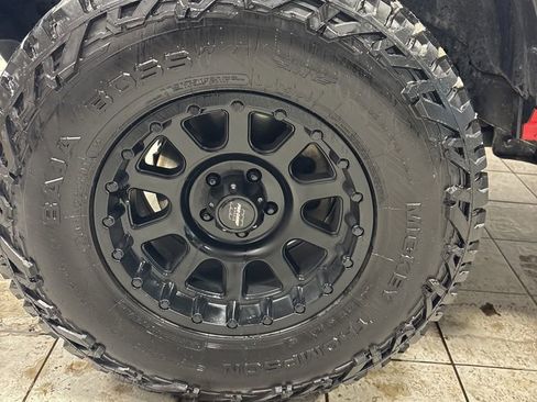 Used 2020 Jeep Gladiator Sport w/ Quick Order Package 24S image 4