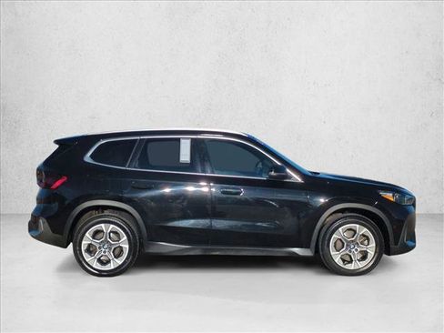 Used 2023 BMW X1 xDrive28i AWD/4WD image 4