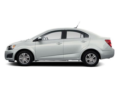Used 2012 Chevrolet Sonic LS image 3