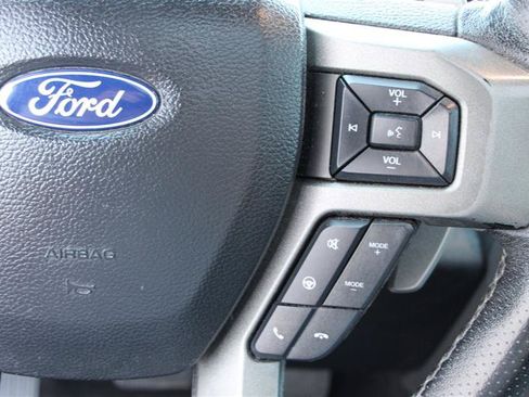 Used 2019 Ford F150 Raptor w/ Equipment Group 802A Luxury AWD/4WD image 28