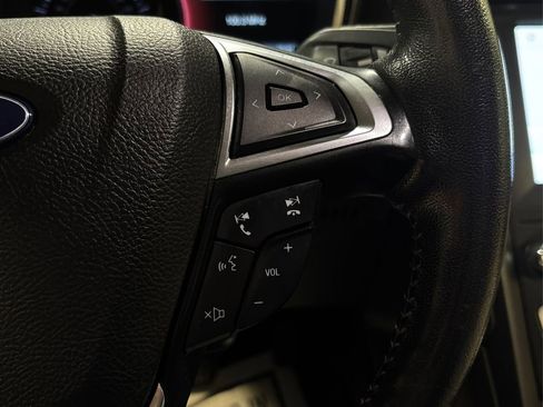 Used 2020 Ford Fusion SE w/ Equipment Group 151A image 33