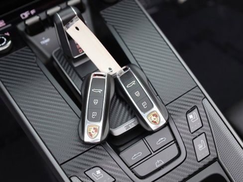 Used 2020 Porsche 911 Carrera S image 42