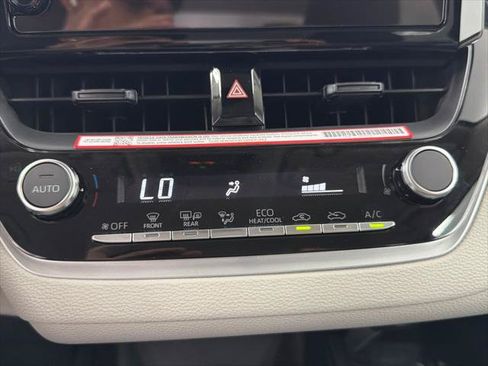 Certified 2026 Toyota Corolla LE FWD image 33