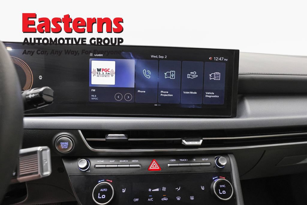 Used 2025 Hyundai Sonata SEL FWD image 14