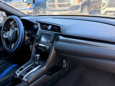 Used 2017 Honda Civic Sport image 16