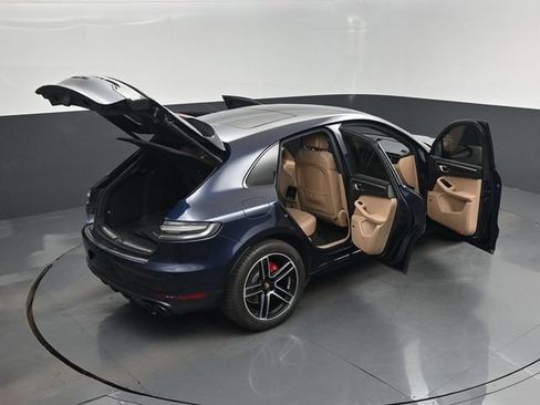 Used 2021 Porsche Macan GTS AWD/4WD image 29