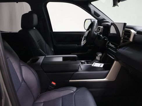 New 2026 Toyota Tundra Platinum AWD/4WD image 15