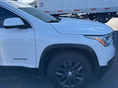 Used 2019 GMC Acadia SLT image 27