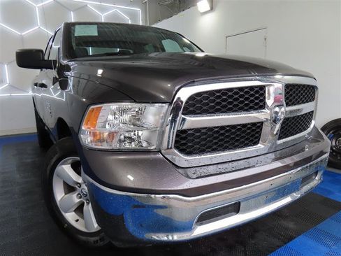 Used 2024 RAM 1500 Classic SLT image 3