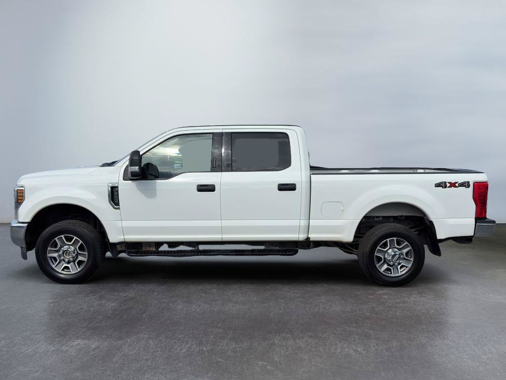 Used 2019 Ford F250 XLT w/ XLT Value Package AWD/4WD image 2
