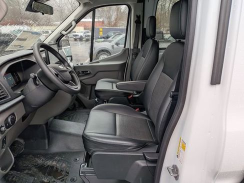 New 2026 Ford Transit 250 148 Medium Roof Extended AWD image 9