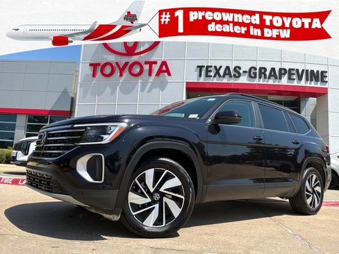 Used 2026 Volkswagen Atlas SE FWD image 1