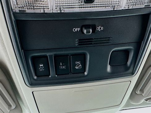 Used 2019 Toyota 4Runner SR5 image 17