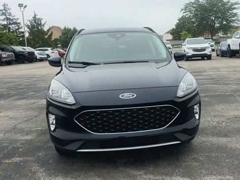 Used 2021 Ford Escape SEL image 3