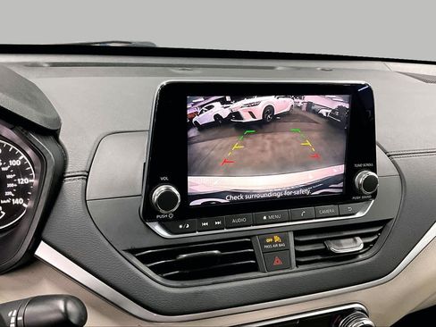 Used 2019 Nissan Altima 2.5 SV FWD image 26