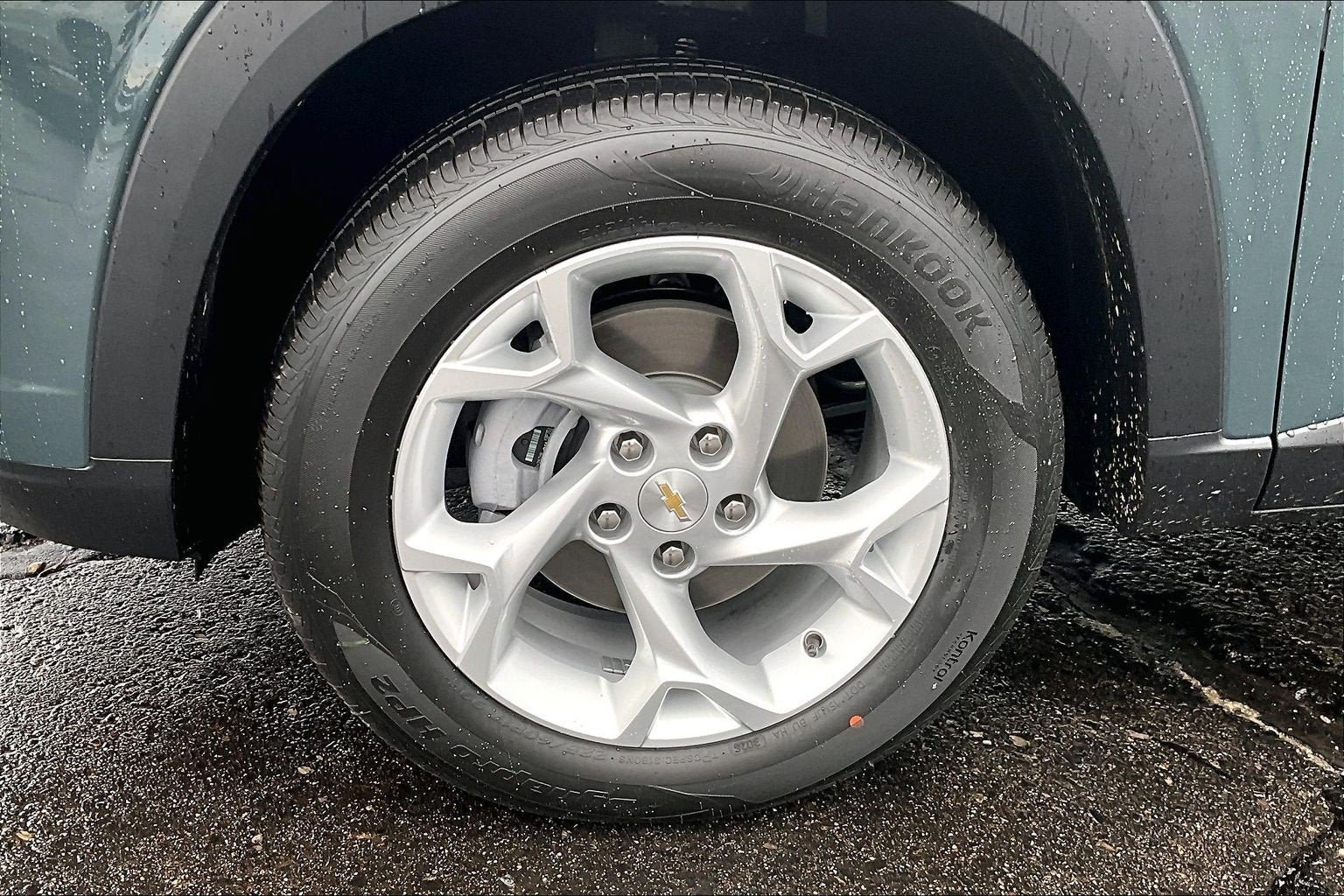 New 2026 Chevrolet Trax LS w/ LS Convenience Package FWD image 12