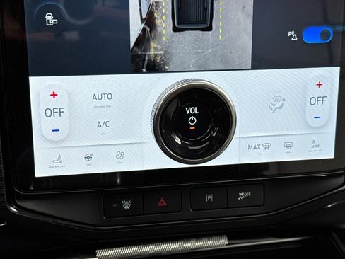 New 2025 Ford F150 Lightning Platinum image 19