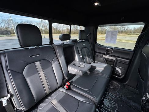 Used 2022 Ford F350 Platinum image 34
