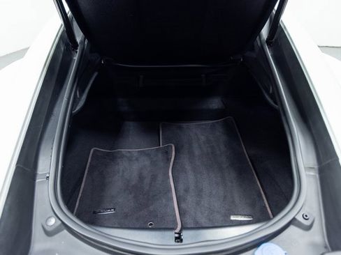 Used 2022 Jaguar F-TYPE R-Dynamic image 9