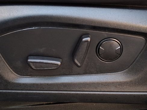 Certified 2023 Ford Explorer XLT w/ Equipment Group 202A image 27