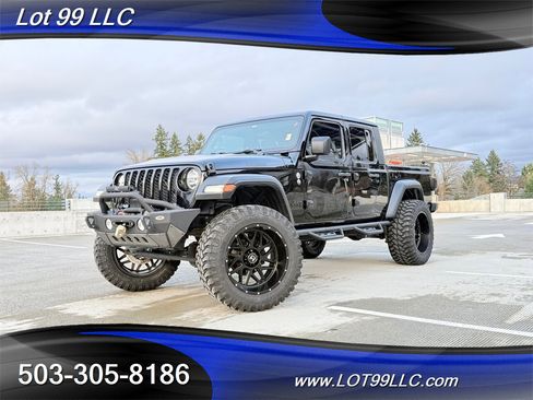 Used 2020 Jeep Gladiator Sport w/ Quick Order Package 24S image 4
