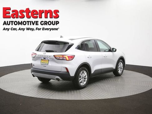 Used 2022 Ford Escape SE FWD image 40