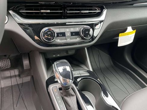 New 2026 Buick Envista Sport Touring w/ Convenience I Package FWD image 23