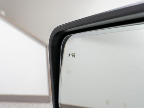 Used 2024 GMC Sierra 2500 AT4 w/ AT4 Premium Plus Package image 15