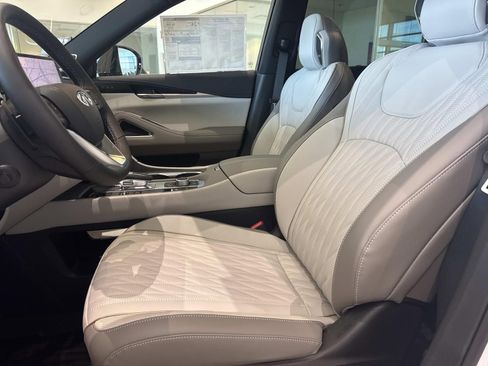 New 2026 INFINITI QX60 Autograph w/ Dark Cargo Package AWD/4WD image 12