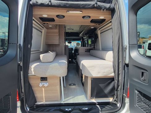 Used 2019 Mercedes-Benz Sprinter 170 image 8