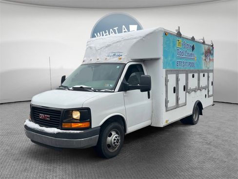 Used 2016 GMC Savana 3500 image 8