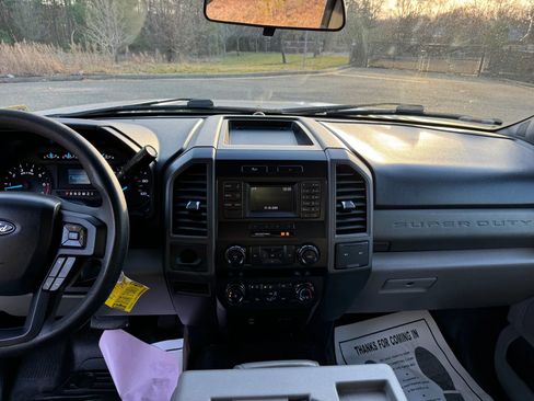 Used 2019 Ford F350 XL w/ XL Value Package image 12