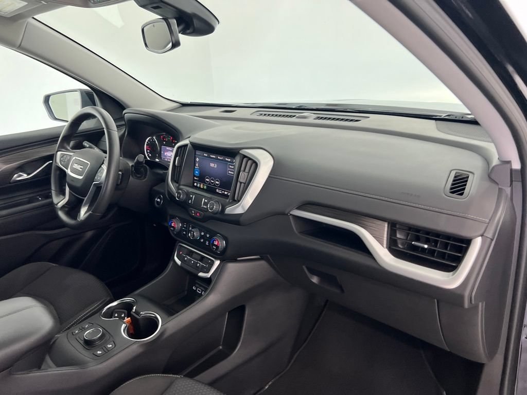 Used 2024 GMC Terrain SLE w/ Driver Convenience Package FWD image 26