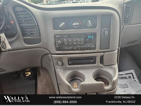 Used 1999 Chevrolet Astro AWD Passenger image 13